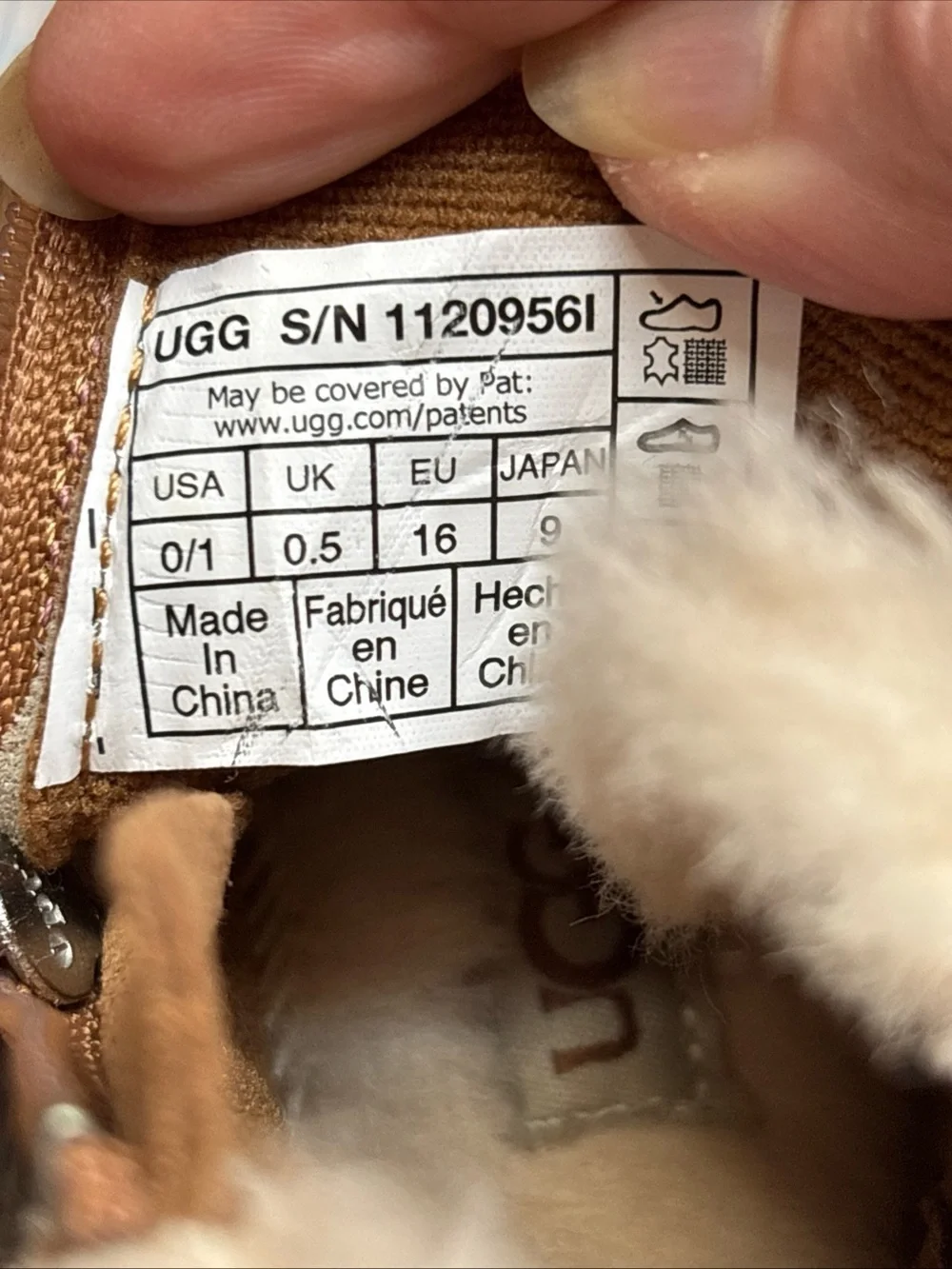 UGG Mallya Sherpa lined infant girls boots size 0/1
